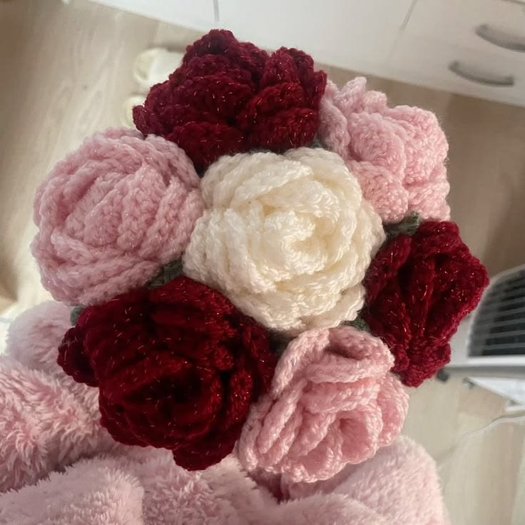 Crochet Rose Bouquet 🌹💐